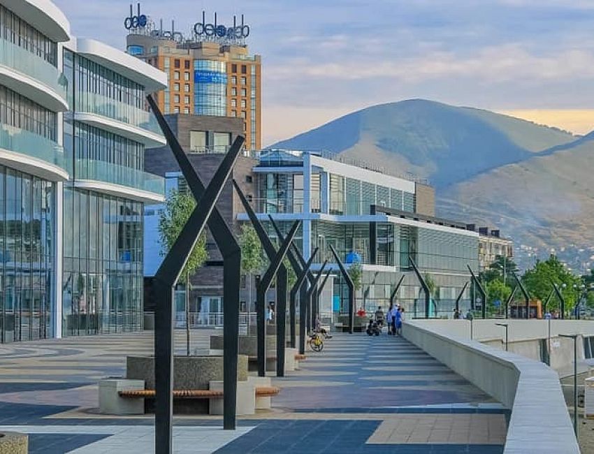 До центральной набережной