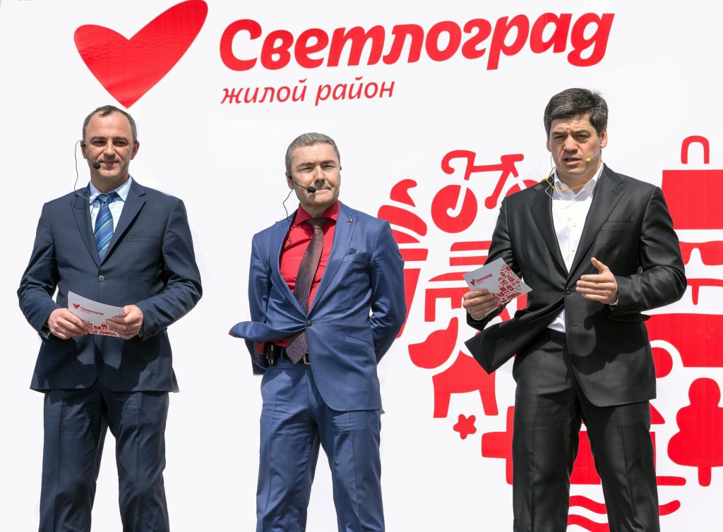 Фото: Иван Каширин заместитель генерального директора по коммерческим вопросам компании «Семья» Александр Качура